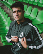 ANORAK VERDE Y BLANCO