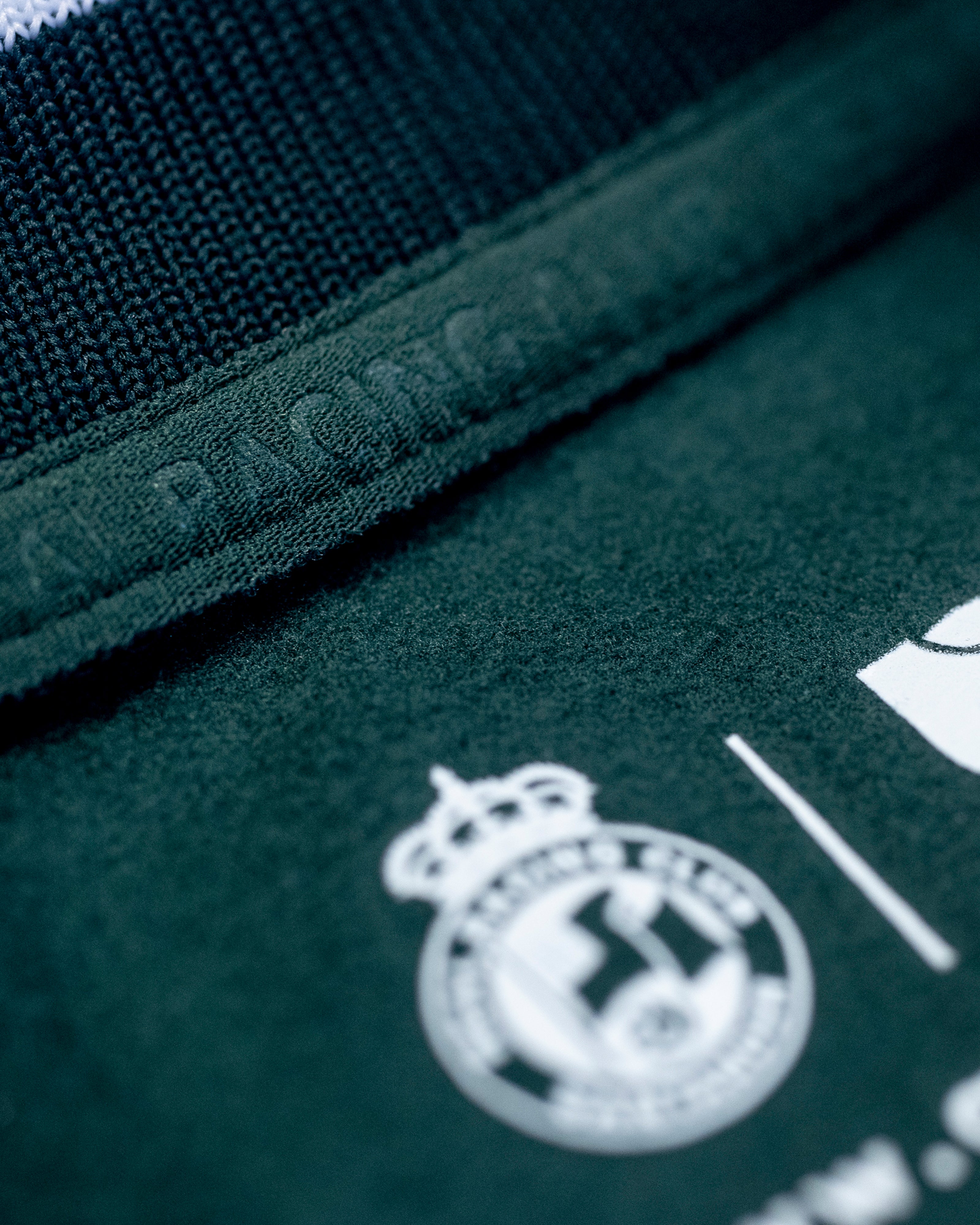 CHAQUETA CHÁNDAL CASUAL 25/26