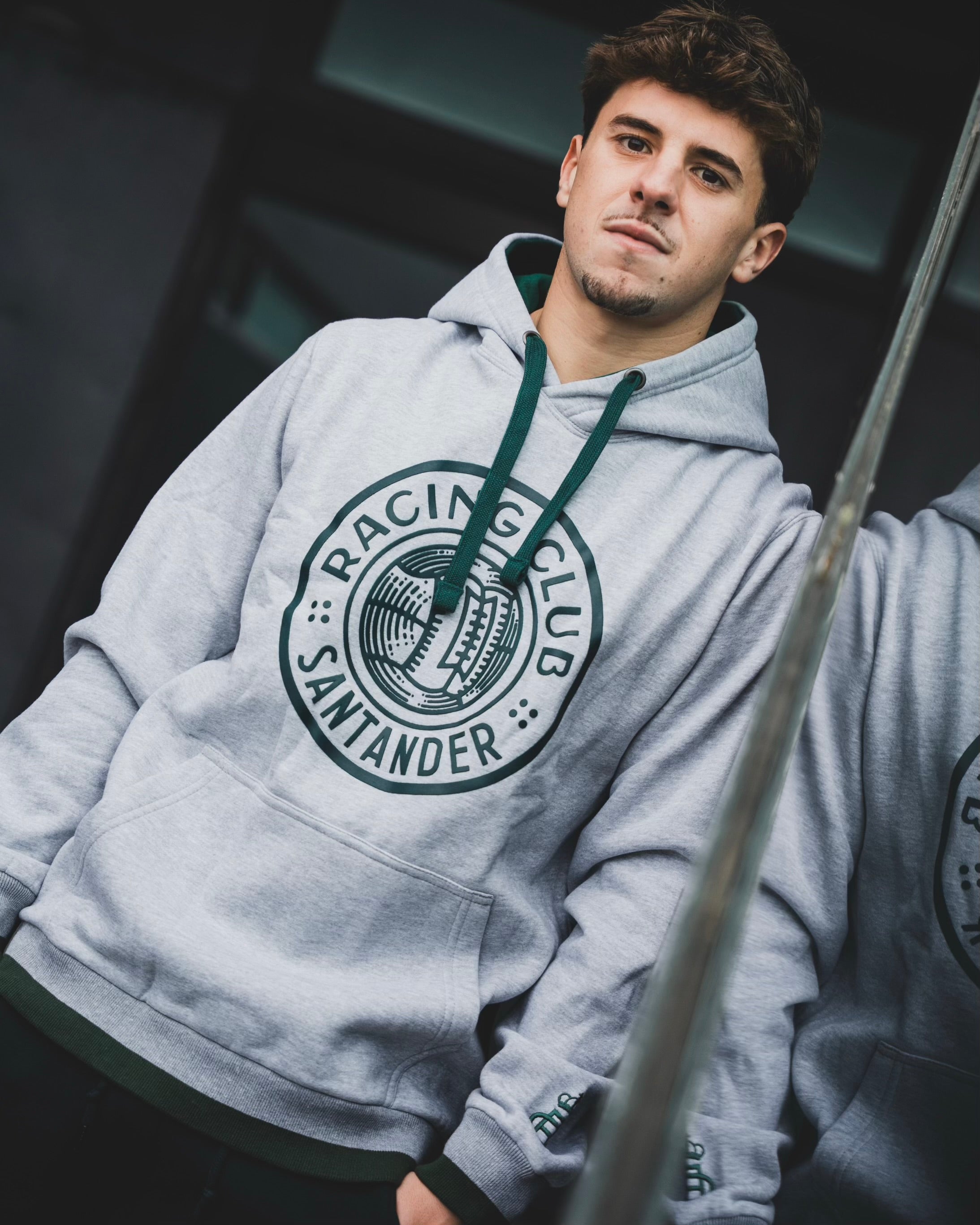 SUDADERA ESCUDO CLÁSICO