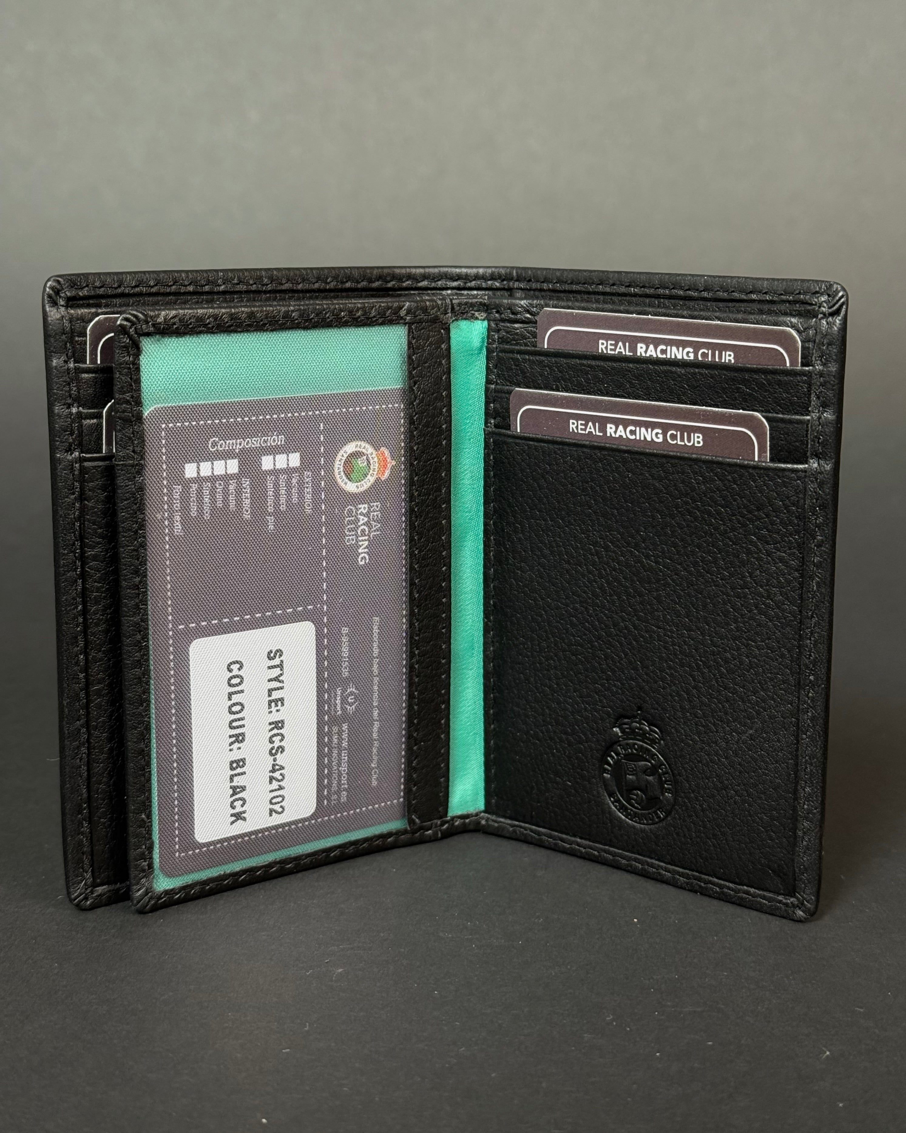 BILLETERA CLASICA LOGO METALICO