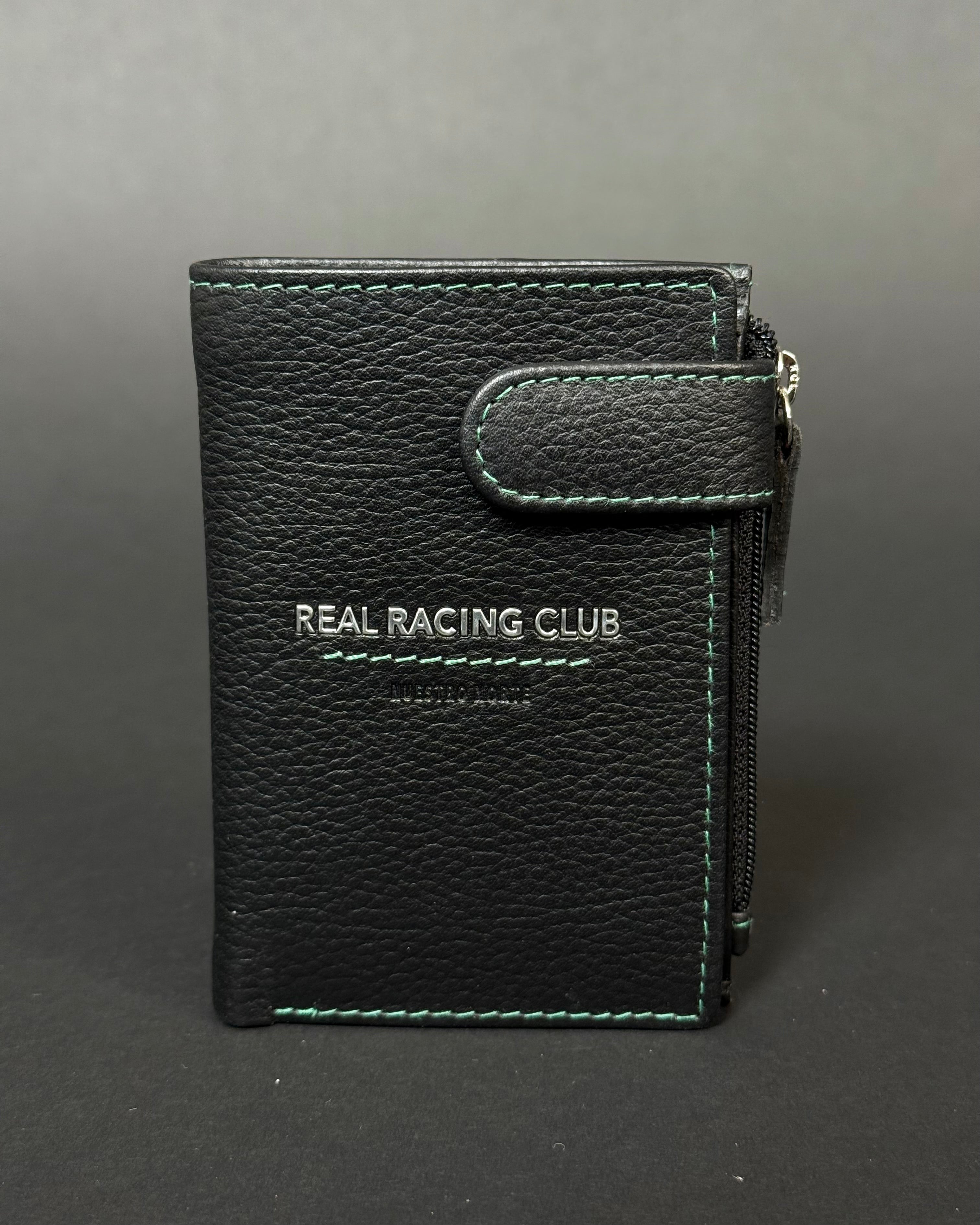 TARJETERO MONEDERO LOGO METÁLICO